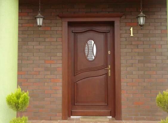 Drewniane drzwi zewnętrzne wejściowe od producenta
