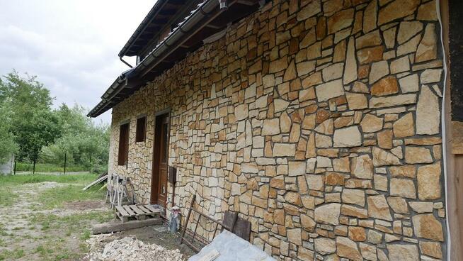 Kamień na oczko wodne staw skarpy Wieluń Wrocław Opole