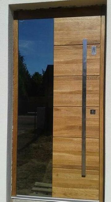 Drewniane drzwi zewnętrzne wejściowe od producenta