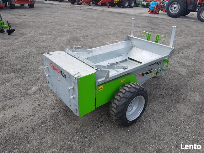 Rozrzutnik obornika mini N-200 – Dzik