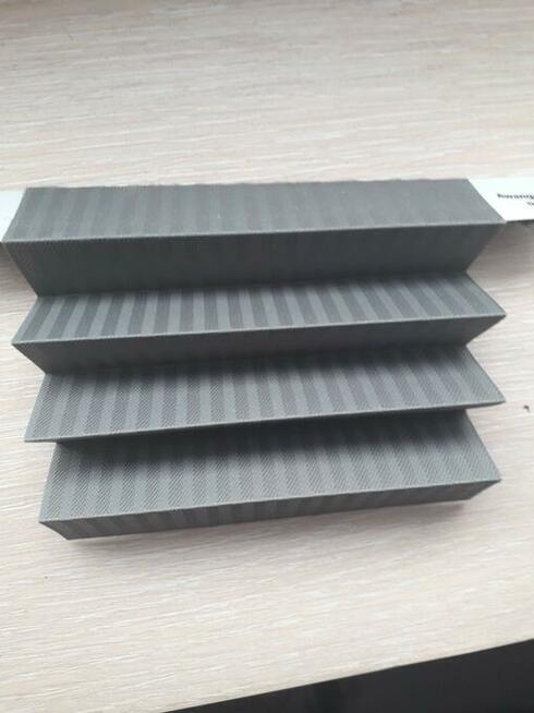 rolety dachowe plisy