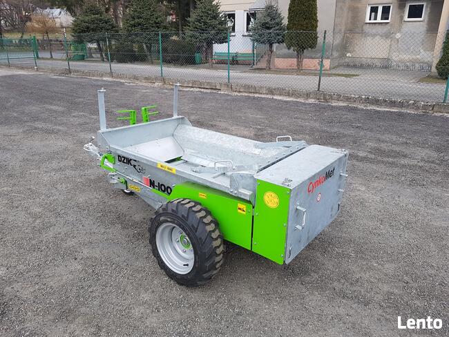 Rozrzutnik obornika mini N-200 – Dzik