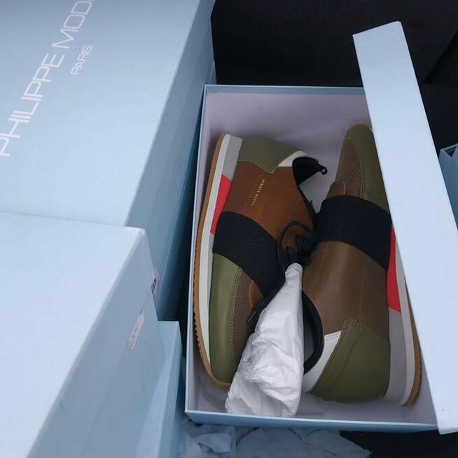 WYPRZEDAŻ-PROMOCJA..... ORYGINALNE BUTY WŁOSKIE ROZM. 40-44