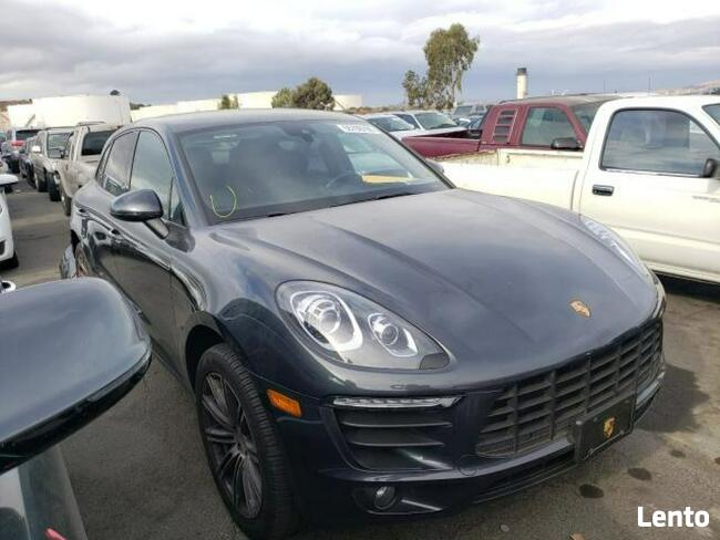 Porsche Macan 2018, 2.0L, 4x4, uszkodzony tył