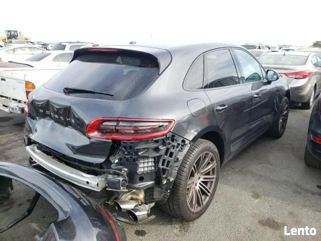 Porsche Macan 2018, 2.0L, 4x4, uszkodzony tył