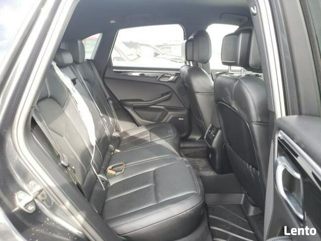 Porsche Macan 2018, 2.0L, 4x4, uszkodzony tył
