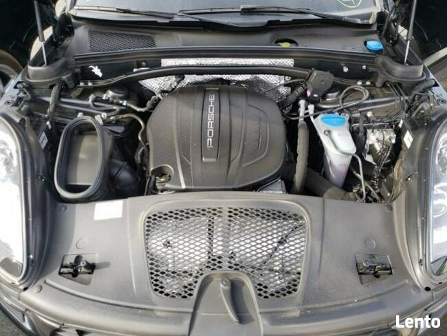 Porsche Macan 2018, 2.0L, 4x4, uszkodzony tył