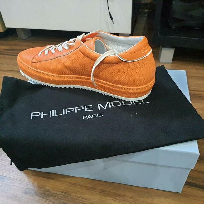 WYPRZEDAŻ-PROMOCJA..... ORYGINALNE BUTY WŁOSKIE ROZM. 40-44