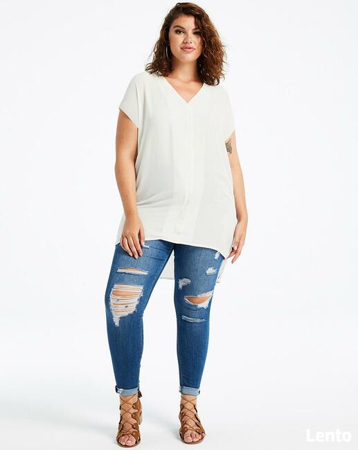 44 bluzka damska bez rękawów kremowa 120 Simply Be