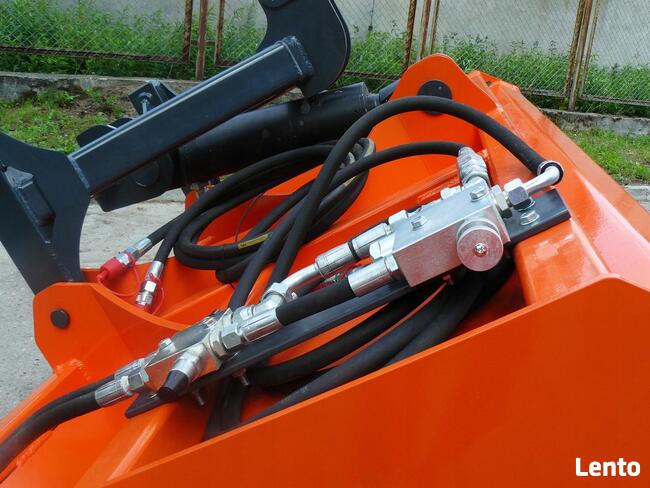 Posypywarka samozaładowcza do piasku i soli PSS 160-220