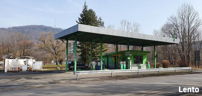 Czynna stacja paliw na sprzedaż w Ustroniu.
