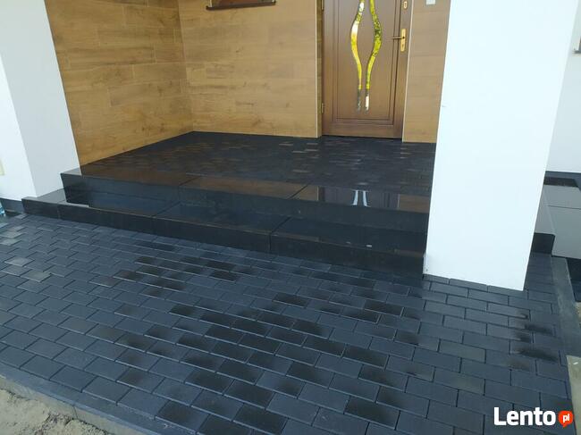 Układanie kostki brukowej