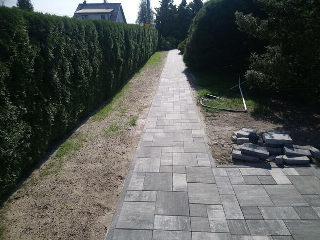 Brukarstwo Kostka brukowa. Układanie Kostki Brukowej Łódzkie