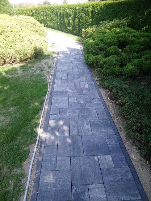 Brukarstwo Kostka brukowa. Układanie Kostki Brukowej Łódzkie