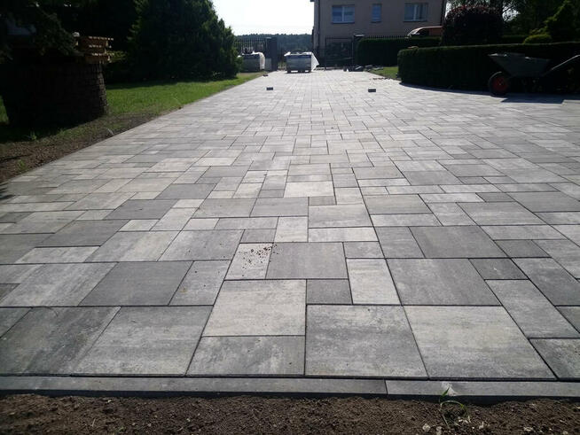 Brukarstwo Kostka brukowa. Układanie Kostki Brukowej Łódzkie