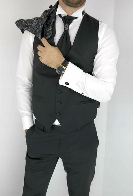 Garnitur męski z kamizelką i krawatem kwiaty XXXL