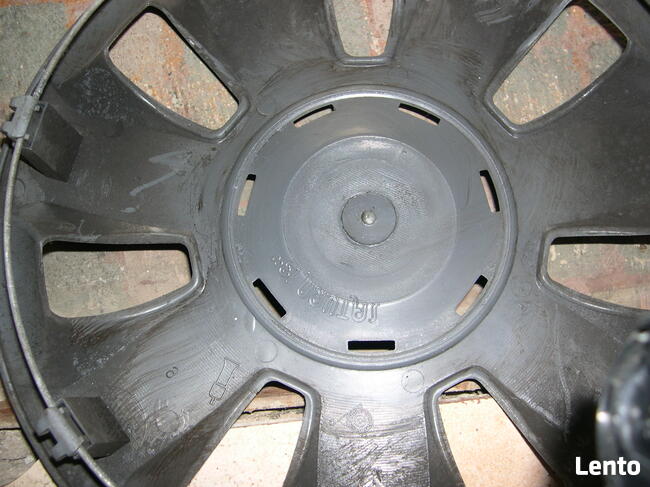 Kołpak samochodowy plastikowy