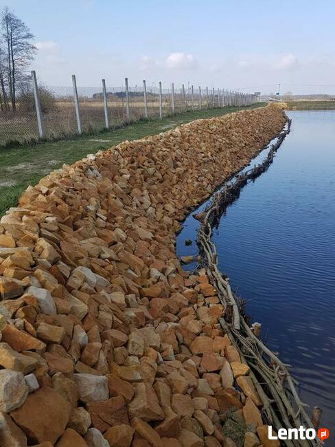 Kamień piaskowiec ogrodowy budowlany murowy łupek