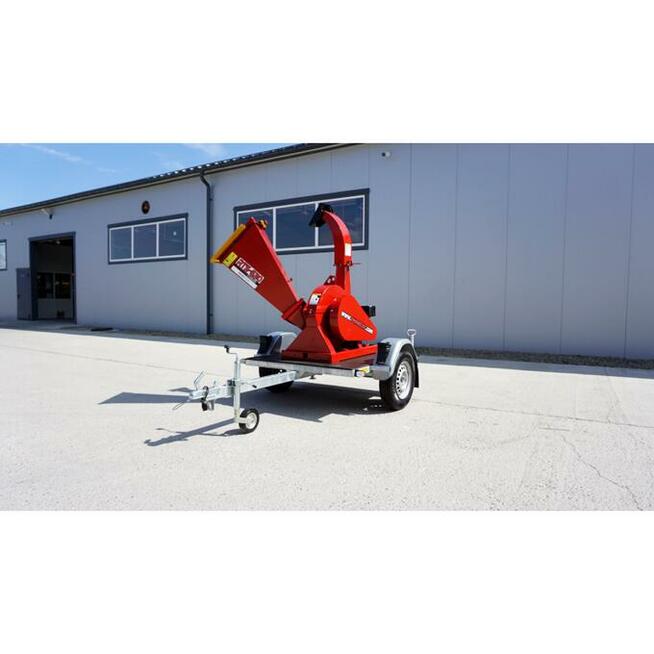 Wynajem koparki łańcuchowej wykopy liniowy pod nawadnianie