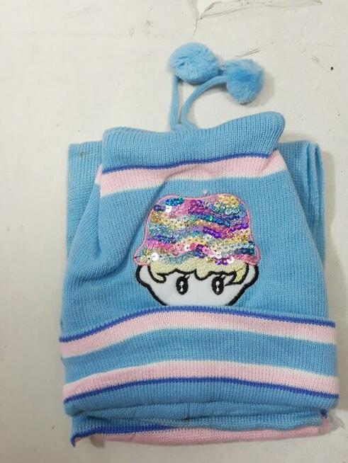 czapka zimowa z szalikiem - komplet nowy