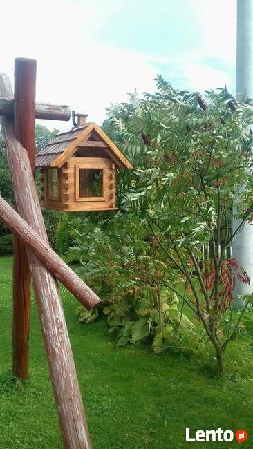 piękny duży karmnik