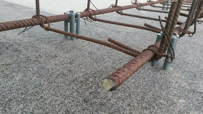 Dystans do zbrojenia podkładka stołek otulina 30mm500sz