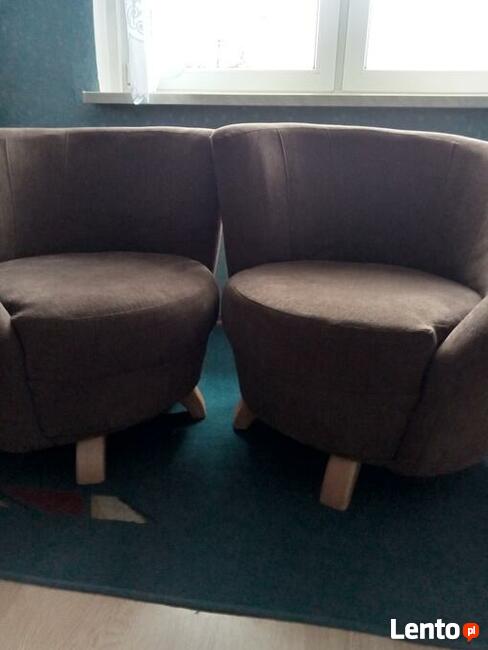 Sprzedam mało używane foteliki