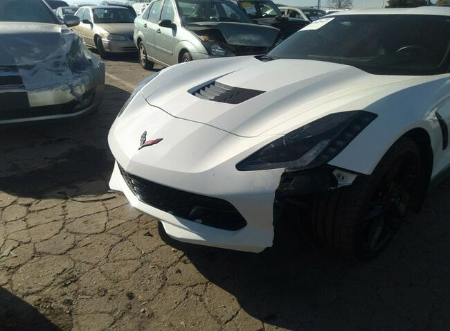 Chevrolet Corvette 1LT, 2019, 6.2L, od ubezpieczalni