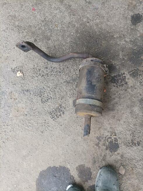 Tłumik minikoparki cat 301,8