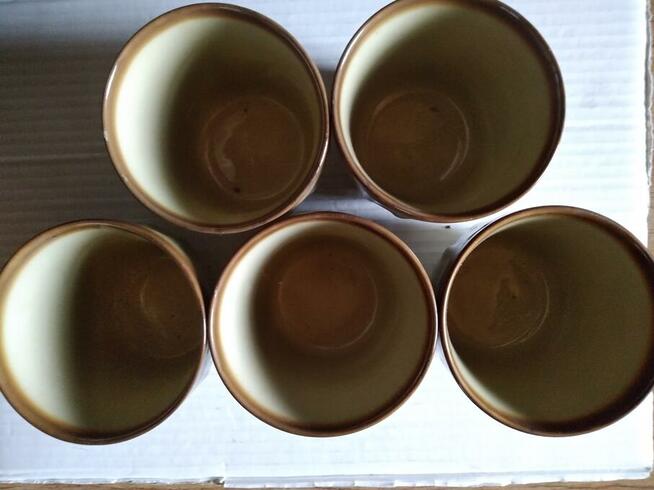 Tułowice - kubki porcelitowe , barowe - PRL.