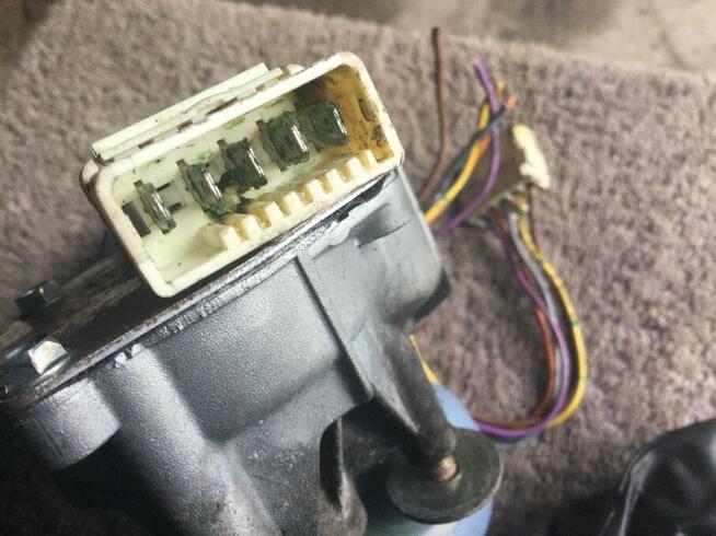 Silnik wycieraczek przód do Peugeot 106 ,Saxo