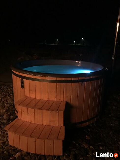 Domek letniskowy, „Stodoła” z kominkiem.