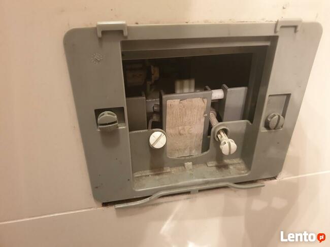 Hydraulik Bielany, serwis spłuczek podtynkowych i kompaktów