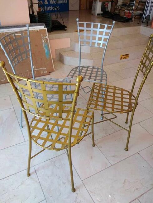 Piękne krzesła metal designerskie z galerii: balkon, wnętrza