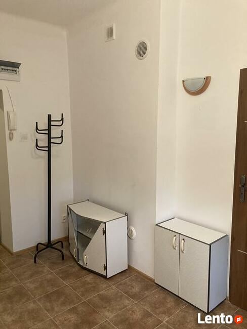 Oferuję do wynajęcia atrakcyjne, 2 pokojowe mieszkanie