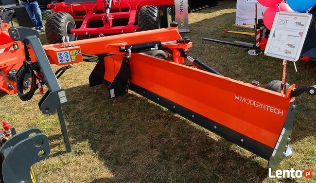 Równiarka terenu - niwelator hydrauliczny do ciągnika ZGT-25