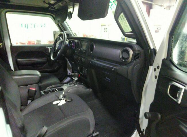 Jeep Wrangler Willys Sport, 2021, 2.0L, 4x4, porysowany