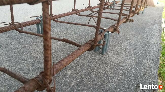 Dystans do zbrojenia poziomego prefabryka otulina 40mm500szt