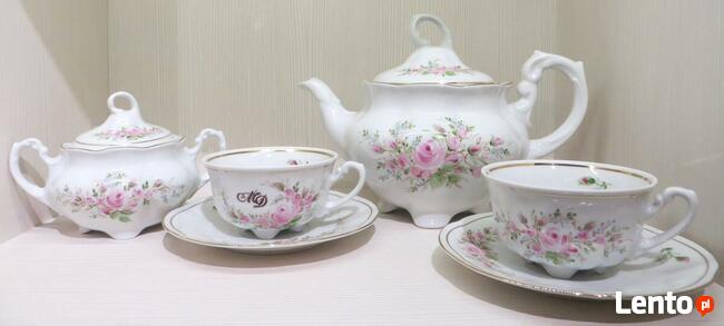 ręcznie zdobiona porcelana