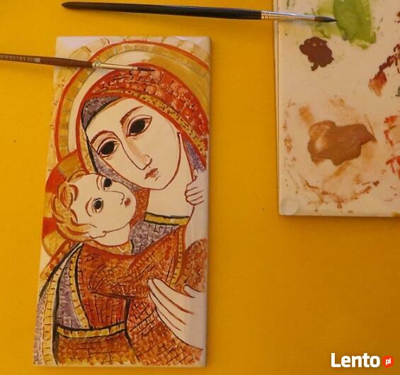 ręcznie zdobiona porcelana