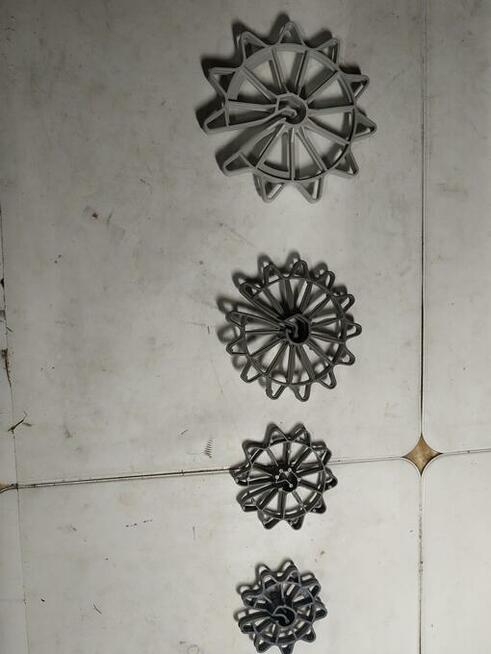 Dystans zbrojenia gwiazdka otulina25mm pręt 4-12mm