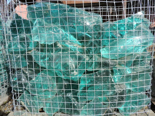 SZKŁO NIEBIESKIE DO GABIONU TURKUSOWE BRYŁY SZKLANE