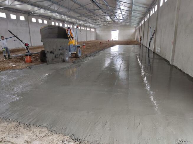 Posadzki betonowe zwykłe z mixokreta oraz przemysłowe