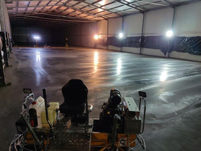 Posadzki betonowe zwykłe z mixokreta oraz przemysłowe