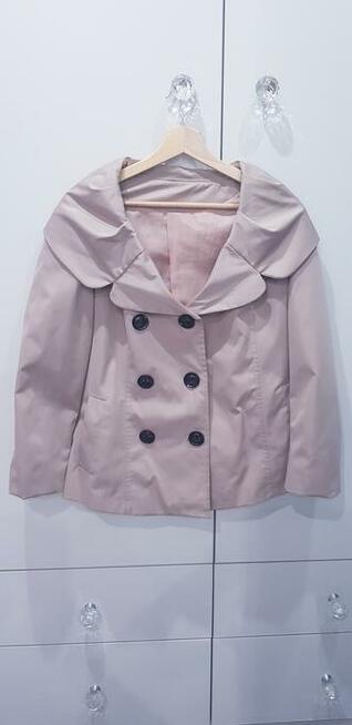 Krótki damski prochowiec, płaszczyk