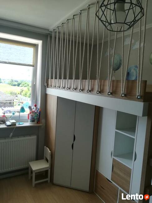 łóżka na antresoli