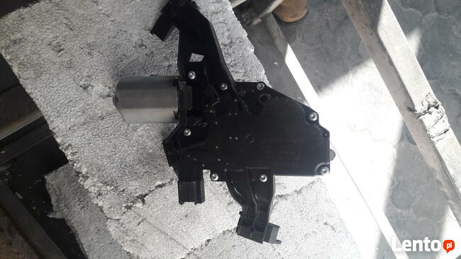 Sprzedam silnik wycieraczki tyl Peugeot 207