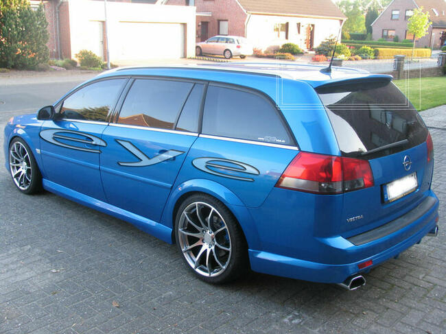 OPEL VECTRA C CARAVAN SPOILER LOTKA OPC