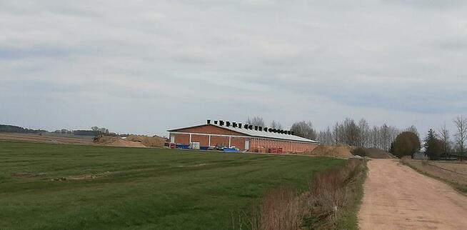 Przyjmę zlecenia na budowy domów od podstaw.