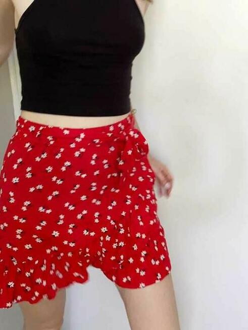 Spódnica mini czerwona w kwiatki